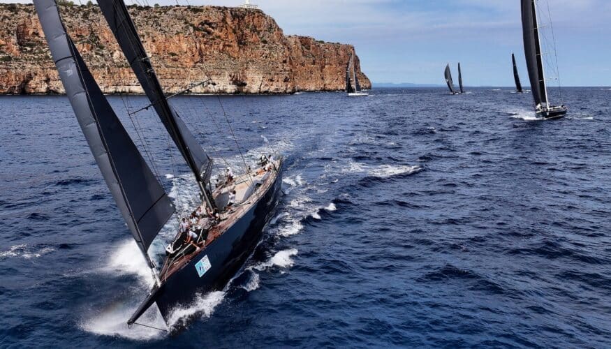 Una espectacular vuelta a la isla de Formentera abre la Ibiza JoySail