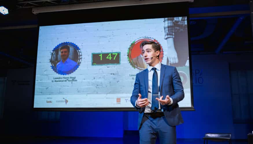 Dos españoles, de Málaga y Lugo, disputan la final a cuatro del Mundial de Oratoria en Buenos Aires