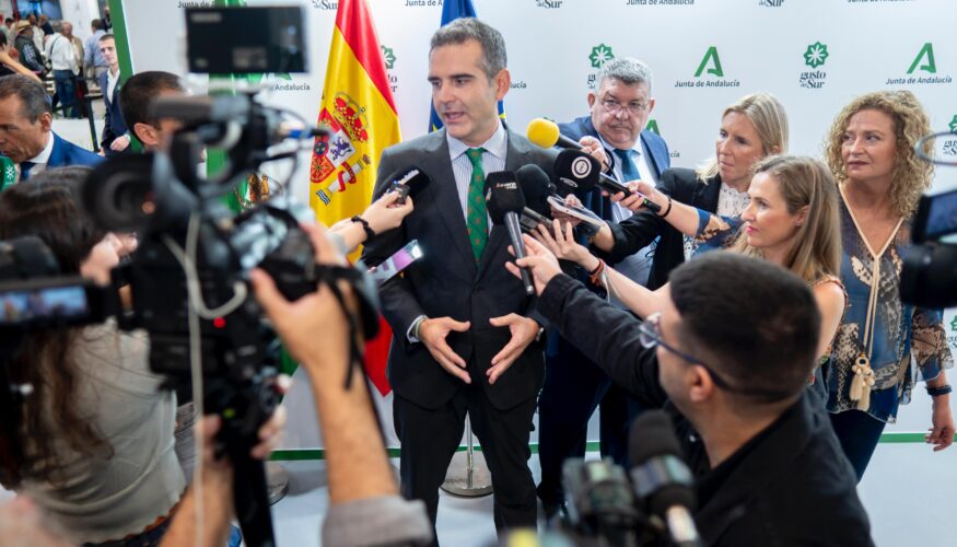 Andalucía impulsará la creación de una red de municipios con mercados locales ecológicos