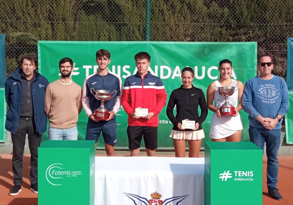LORENA SOLAR Y PABLO HERMOSO CONQUISTAN EL CAMPEONATO DE ANDALUCÍA ABSOLUTO