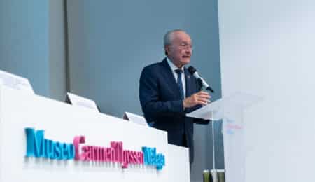El alcalde de Málaga viaja a Roma para asistir a un encuentro convocado por el comité organizador de la Gran Procesión  2025 con ocasión del Jubileo de las Cofradías