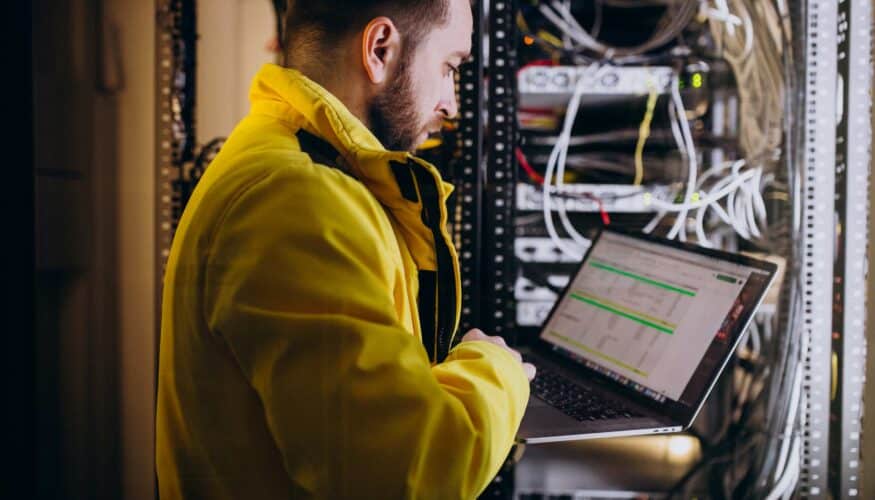 4 tendencias clave que marcarán la gestión de infraestructuras digitales este 2025