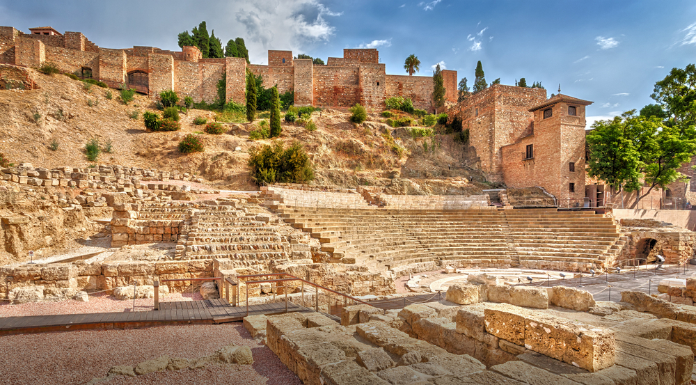MÁLAGA: LA CIUDAD QUE LO TIENE TODO La Alcazaba