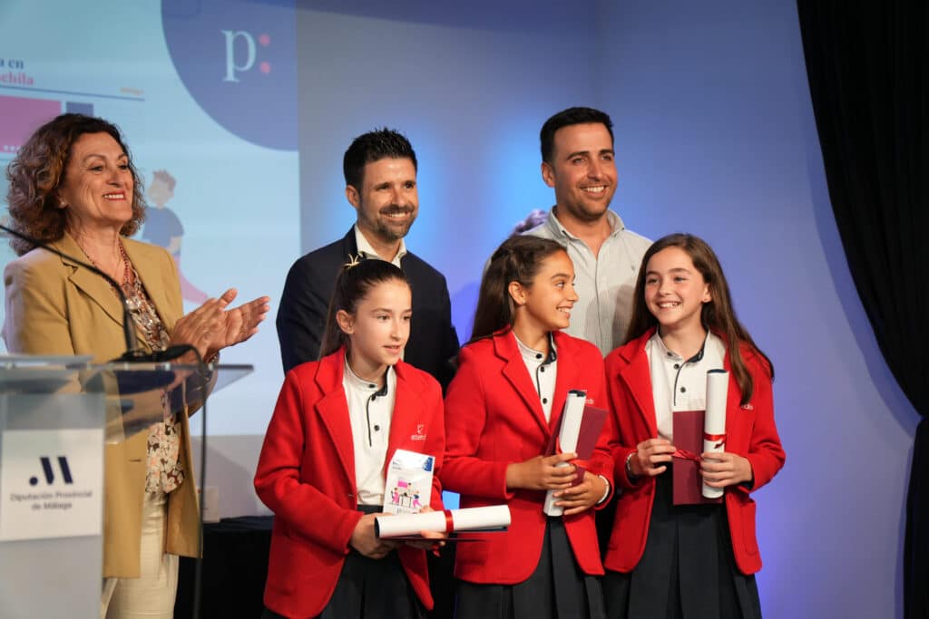 Los trabajos sobre IA, salud y deporte marcan el IX Concurso de Prensa Escolar