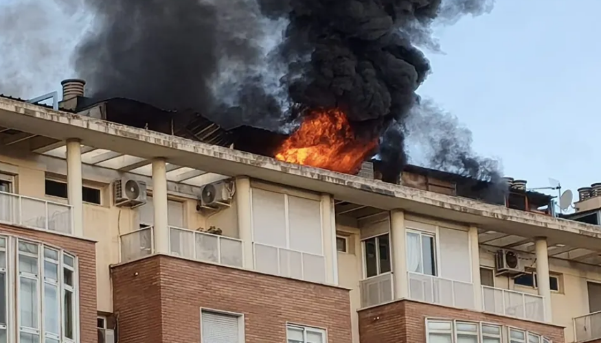 TRASTEROS INCENDIADOS MALAGA