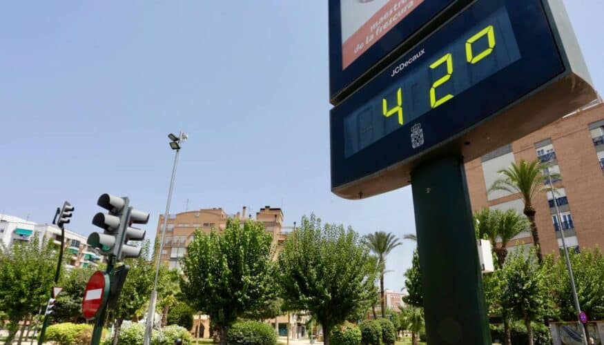 Málaga se convierte en el "oasis" de Andalucía mientras el resto de la comunidad se achicharra a más de 40 grados
