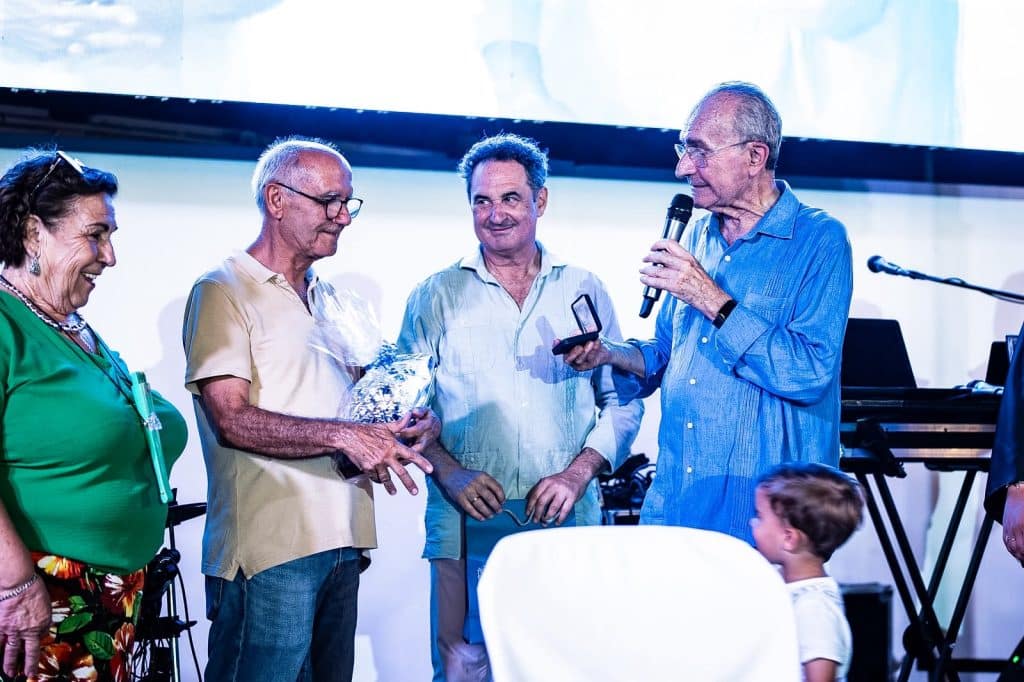 Romería, pregón del entrenador del Málaga CF Juan Francisco Funes Arjona y encendido del alumbrado: así arranca oficialmente la Feria de Málaga 2026