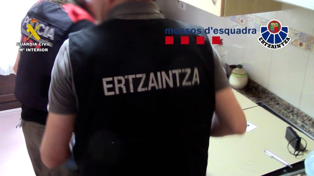 Detenido un miembro muy activo de la red 764 en España, una organización extremista especializada en la captación y explotación de menores a través de internet