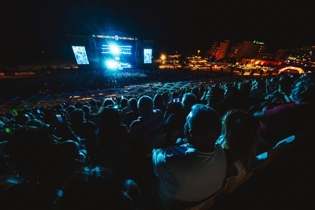 Galvan Real ilumina Fuengirola con su “magia” en una noche para el recuerdo