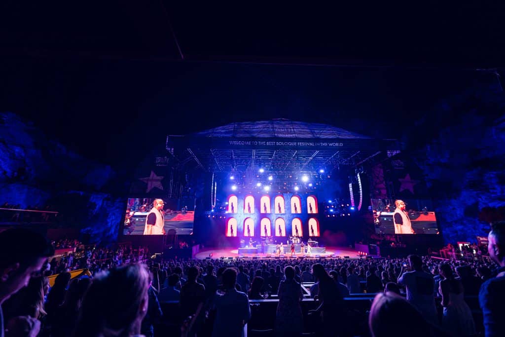 STARLITE OCCIDENT CONVIERTE EL CONCIERTO DE GENTE DE ZONA EN UNA FIESTA FAMILIAR, CON EL HIJO DE ALEXANDER DELGADO DEBUTANDO SOBRE EL ESCENARIO EL DÍA DE SU CUMPLEAÑOS
