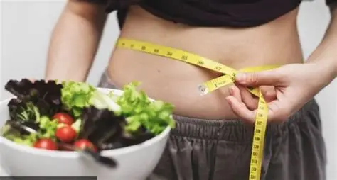 “LA PÉRDIDA DE APETITO EN VERANO RESPONDE A UNA CUESTIÓN DE SUPERVIVENCIA TÉRMICA DEL CUERPO”