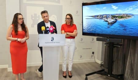 El Ayuntamiento de Torrox celebra el Día del Turista 2026 el próximo sábado 26 de septiembre con una jornada repleta de actividades culturales, deportivas y de ocio, que culminará con la gran gala en el Balcón Mirador de Torrox Costa a partir de las 20:30 horas.