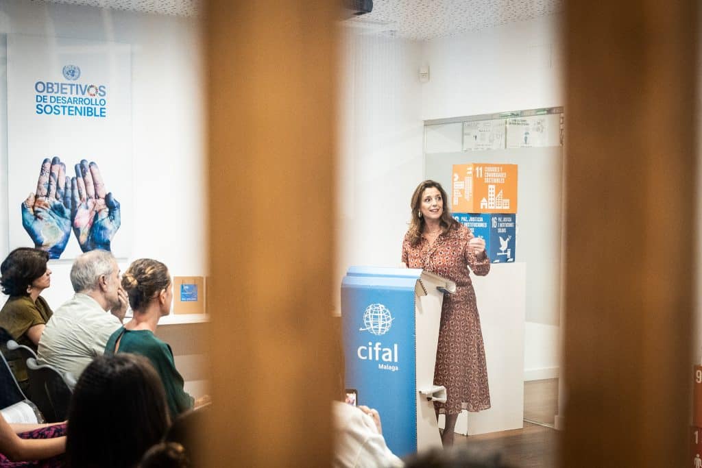 El Ayuntamiento y CIFAL Málaga entregan los premios del concurso de videopodcast #ConectaSinViolencia