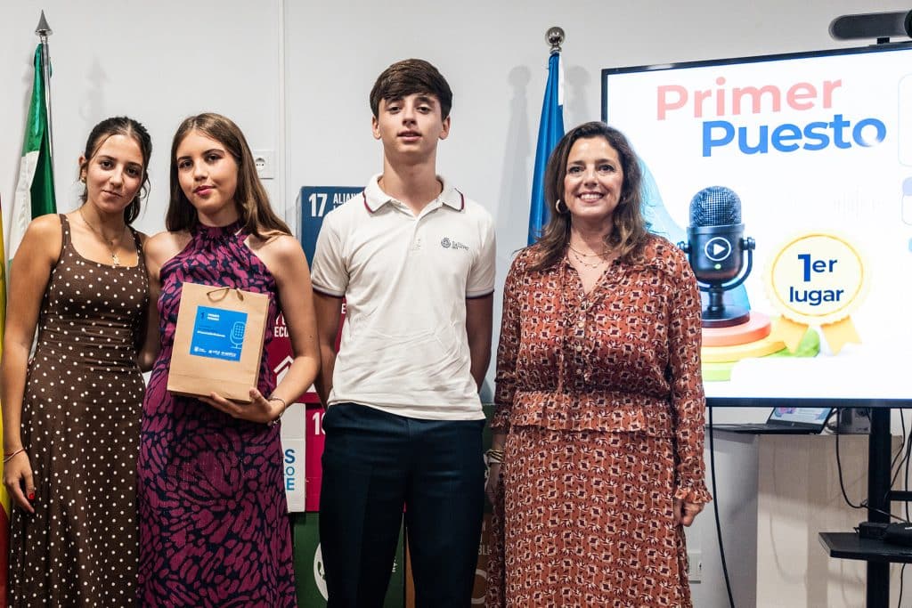 El Ayuntamiento y CIFAL Málaga entregan los premios del concurso de videopodcast #ConectaSinViolencia