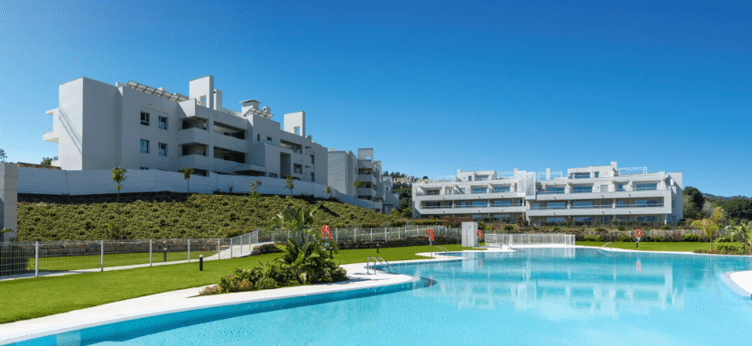 La Costa del Sol reúne a compradores de 30 nacionalidades, mientras el cliente español lidera en Palma y La Manga