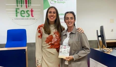 Reportaje sobre un estudio que pone de relevancia el papel clave de las universidades en la prevención de la conducta suicida, con motivo del Día Mundial para la Prevención del Suicidio, que se conmemora mañana 10 de septiembre. Se adjunta foto de su autora, la estudiante del Máster en Estudios Avanzados en Trabajo Social Thalía Postigo López.