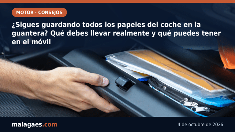 ¿Sigues guardando todos los papeles del coche en la guantera? Qué debes llevar realmente y qué puedes tener en el móvil